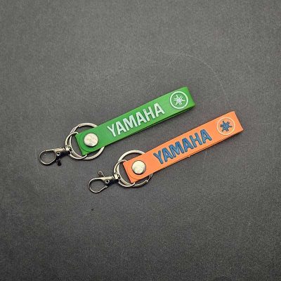 آویز موتور یاماها پرچمی سیلیکونی رنگی