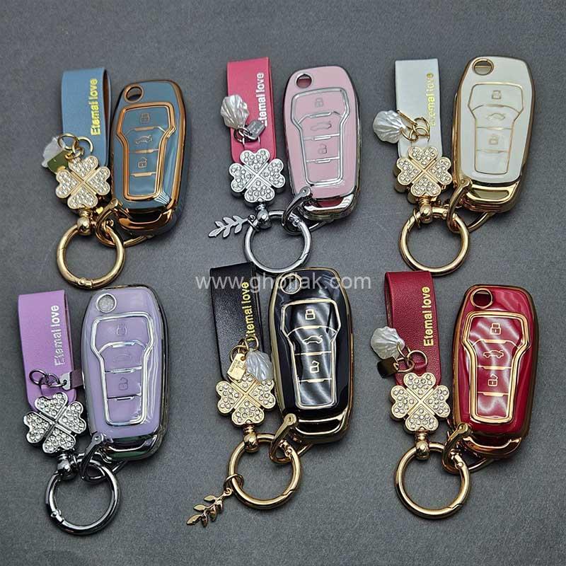 ساینا-اس-بر-اق-با-بند-نگین-دار-01 کاور ریموت ساینا S و اطلس – ست فانتزی با بند - Image 1