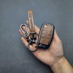 کاور ریموت کیا اپتیما – اسپرتیج – کادنزا – سورنتو کلید تاشو دور فلزی وسط چرم