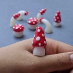 فیگور قارچ خال دار شب تاب دکوراتیو - Image 4