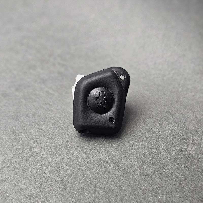 قاب-ریموت-پژو-قدیمی-تک-دکمه-02 قاب ریموت پژو قدیمی تک دکمه - Image 1