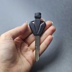 کلید خام یاماها شیار راست مگنت دار دسته پلاستیکی - Image 3