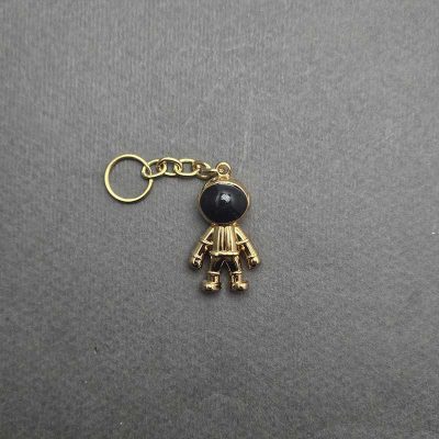 سرکلیدی آهنی آدم فضایی