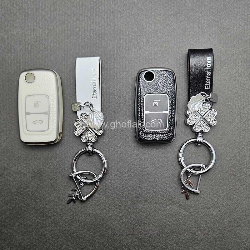 کاور-ریموت-ام-وی-ام-315-و-530-طرح-چرم-با-بند-ست-نگین-دار-01 کاور ریموت ام وی ام 315 و 530 طرح چرم با بند ست نگین دار - Image 1