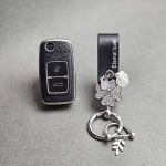 کاور ریموت ام وی ام 315 و 530 طرح چرم با بند ست نگین دار - Image 4