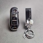 کاور ریموت دیگنیتی براق با بند ست نگین دار