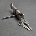 سیلندر قفل درب آپارتمان کاله ترکیه کد GM 164 شب‌بنددار – مغزی برنجی | ۳ کلید - Image 2