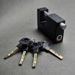 قفل کتابی کیاکو سایز 80 مشکی – کلید سولکسی فولادی ضد برش - Image 2