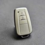 کاور ریموت تویوتا سی اچ ار – کرولا و لوین بنزینی دو دکمه طرح چرم - Image 3