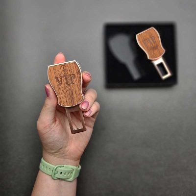 سایلنسر کمربند ایمنی خودرو دو حالته طرح چوب VIP