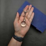 سرکلیدی کهکشان کریستالی چراغ دار