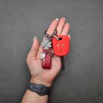 کاور ریموت دنا و سمند سورن سیلیکونی با بند چرم نگین‌ دار