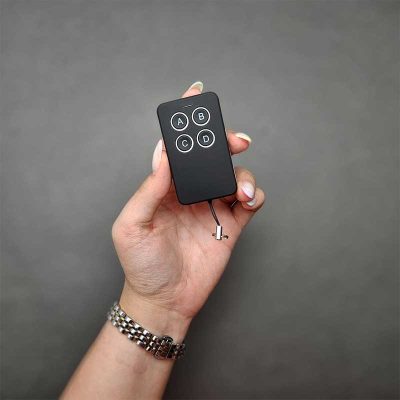 ریموت بلوتوثی استلار مشکی مات با فرکانس ۴۳۳ مگاهرتز